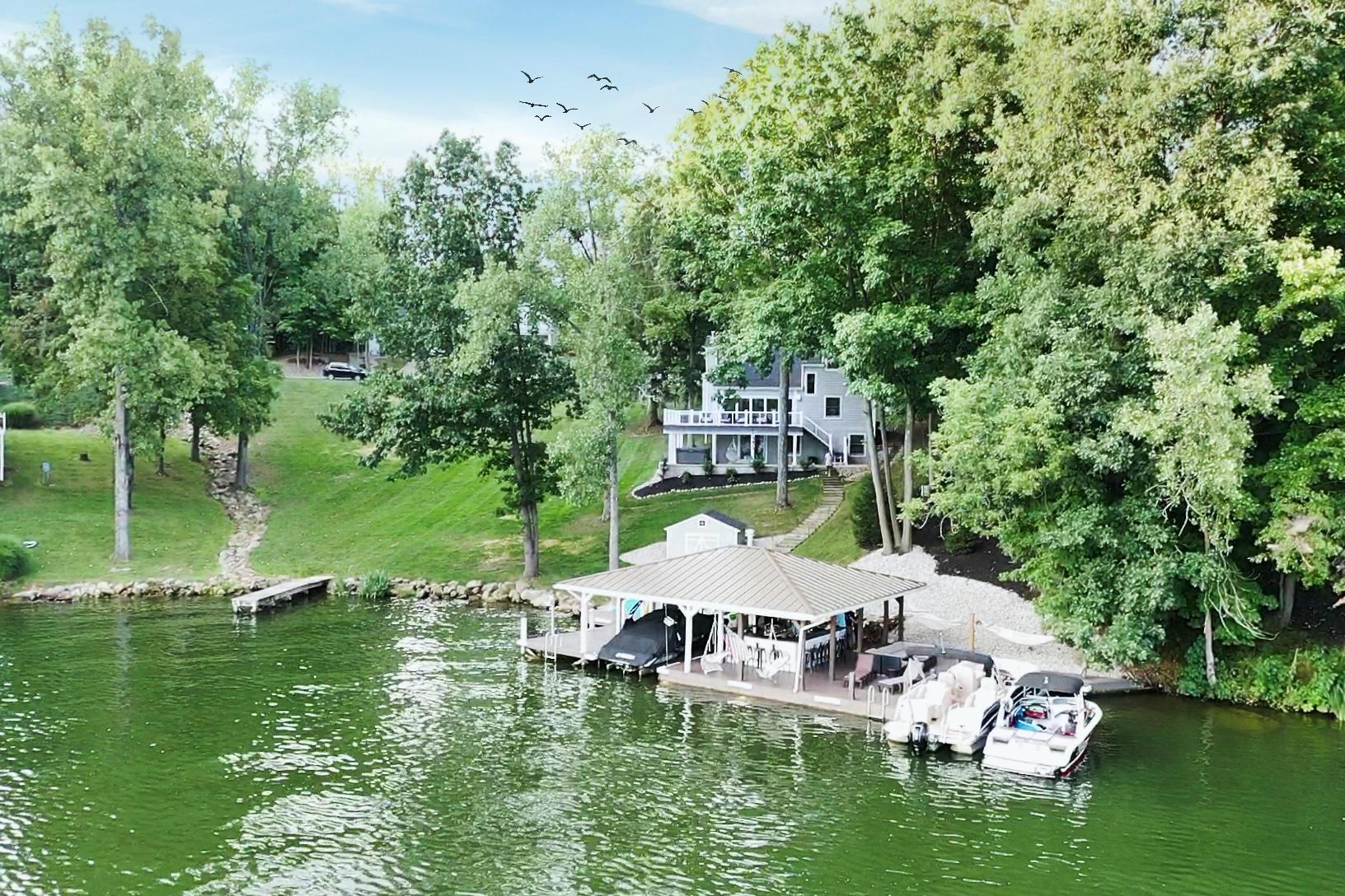435 Greenacre Circle Howard OH 43028