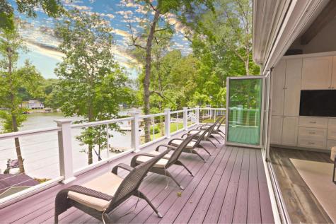 435 Greenacre Circle Howard OH 43028