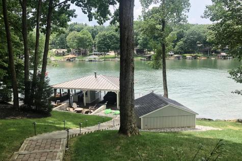 435 Greenacre Circle Howard OH 43028