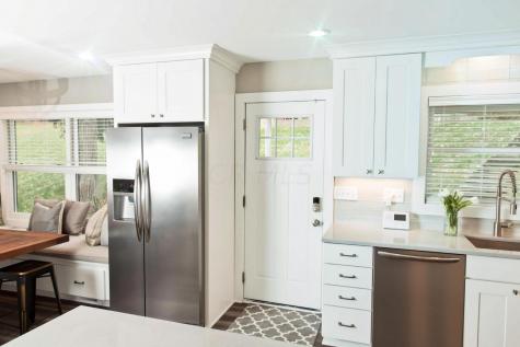 435 Greenacre Circle Howard OH 43028