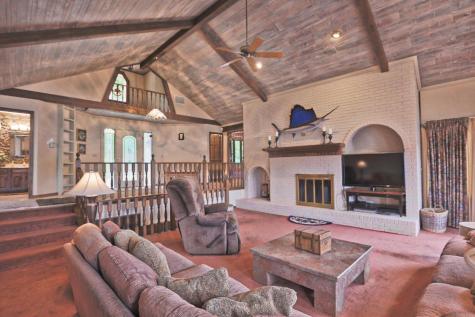 22 Grand Ridge Court Howard OH 43028