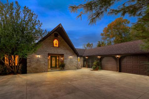 22 Grand Ridge Court Howard OH 43028