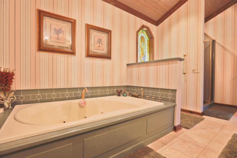22 Grand Ridge Court Howard OH 43028