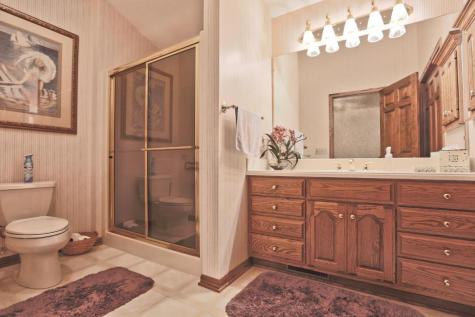 22 Grand Ridge Court Howard OH 43028