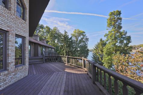 22 Grand Ridge Court Howard OH 43028