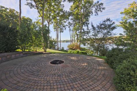 22 Grand Ridge Court Howard OH 43028